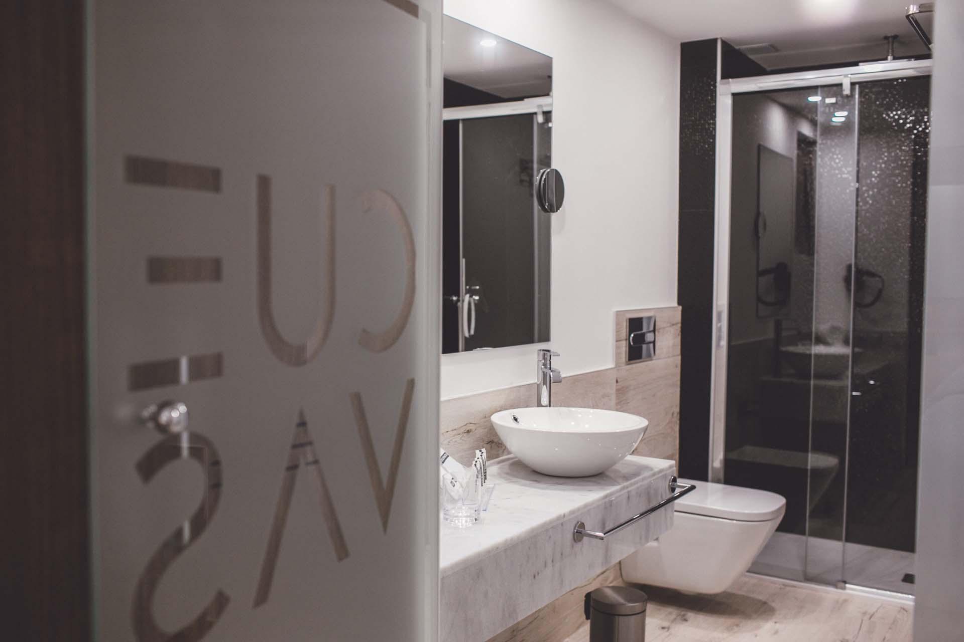 Hotel Cuevas - Adults Only Santillana del Mar Luaran gambar