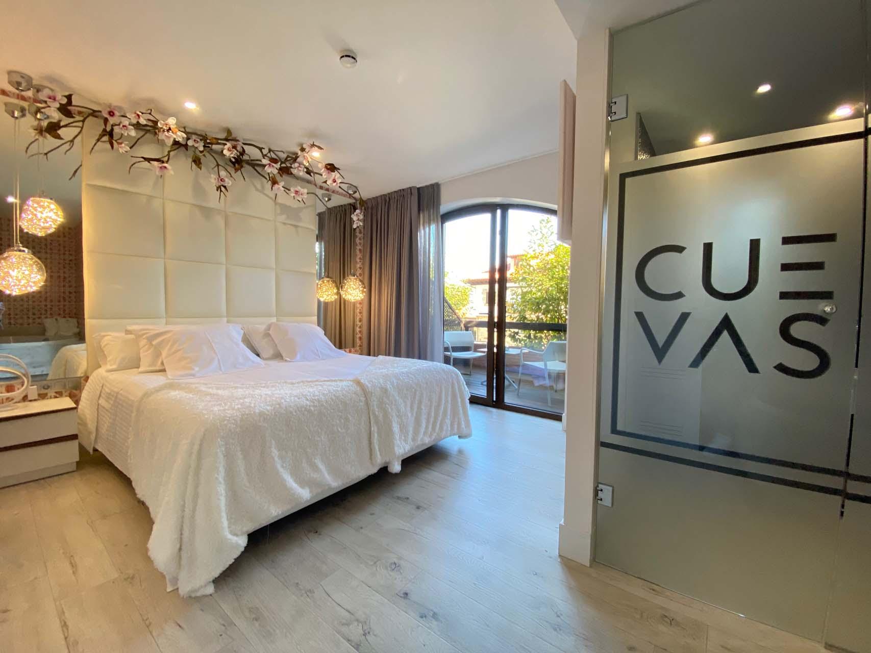Hotel Cuevas - Adults Only Santillana del Mar Luaran gambar